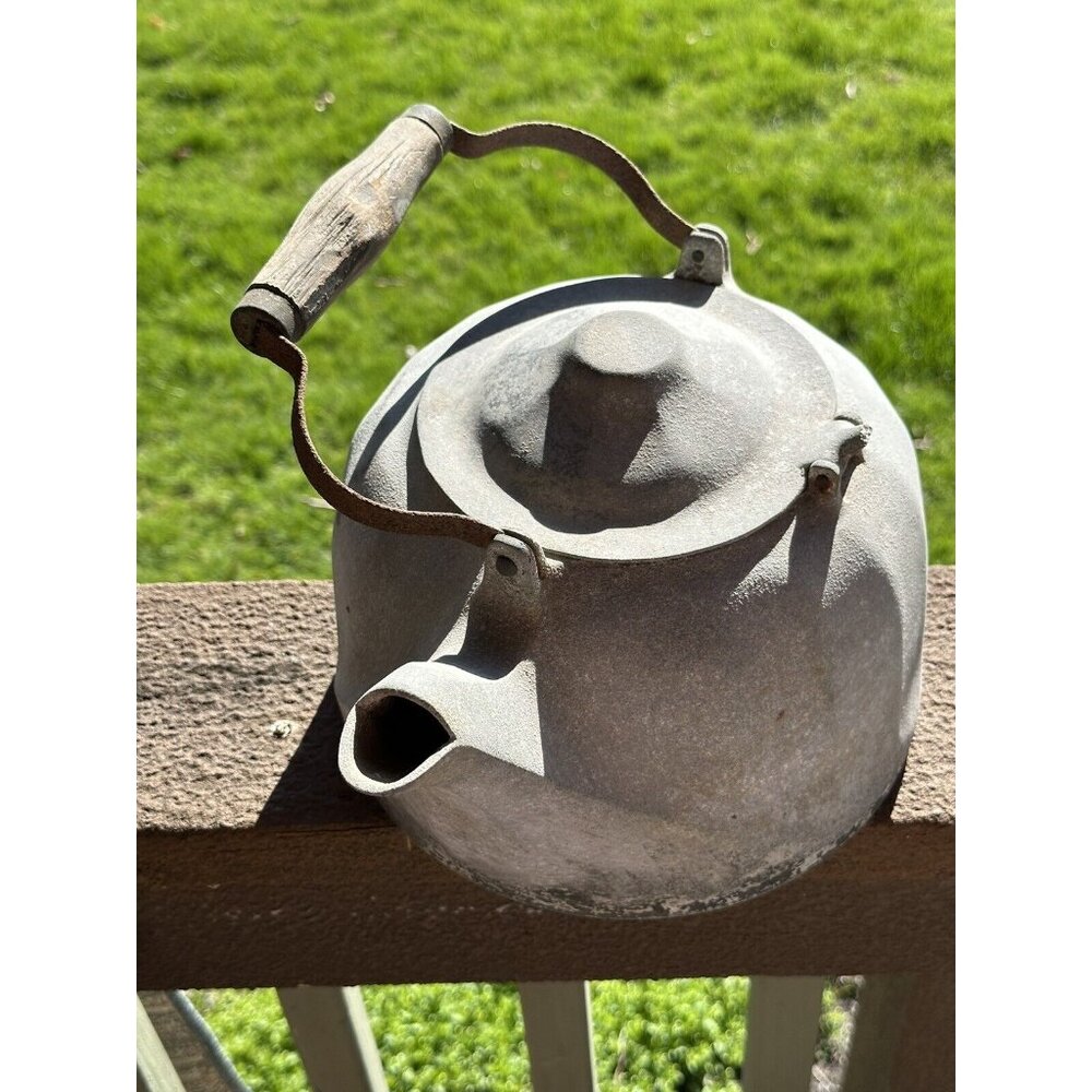 Tea Kettle Wagner Ware Colonial Sidney Wood Handle Spout Attach Lid Rustic 6 Qt - Picture 4 of 9